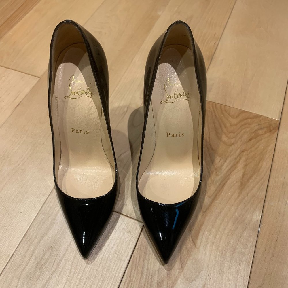 Christian Louboutin Black pumps